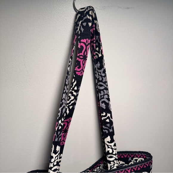 Vera Bradley Toggle Tote Bag Canterberry Magenta Pattern & Turnlock Wallet EUC - Picture 8 of 16